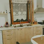 Thiseas Apartament