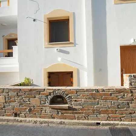 Thiseas Apartment Naxos City