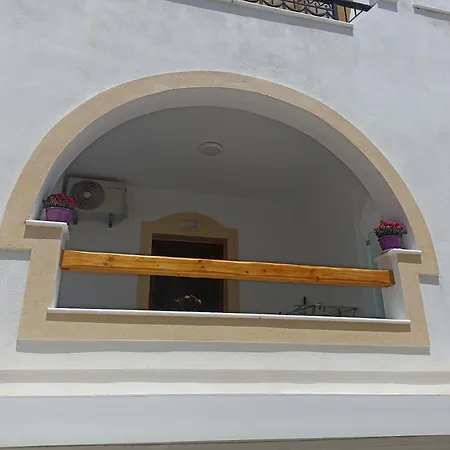 Thiseas Apartment